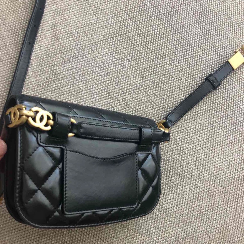 CHANEL Black Quilted Lambskin/ Suede Mini Belt Bag with Gold CC Hardware - Picture 10 of 16